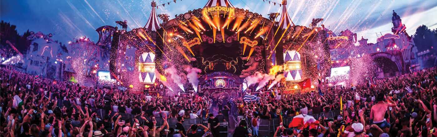 Tomorrowland The World s Biggest Electronic Dance Music Festival